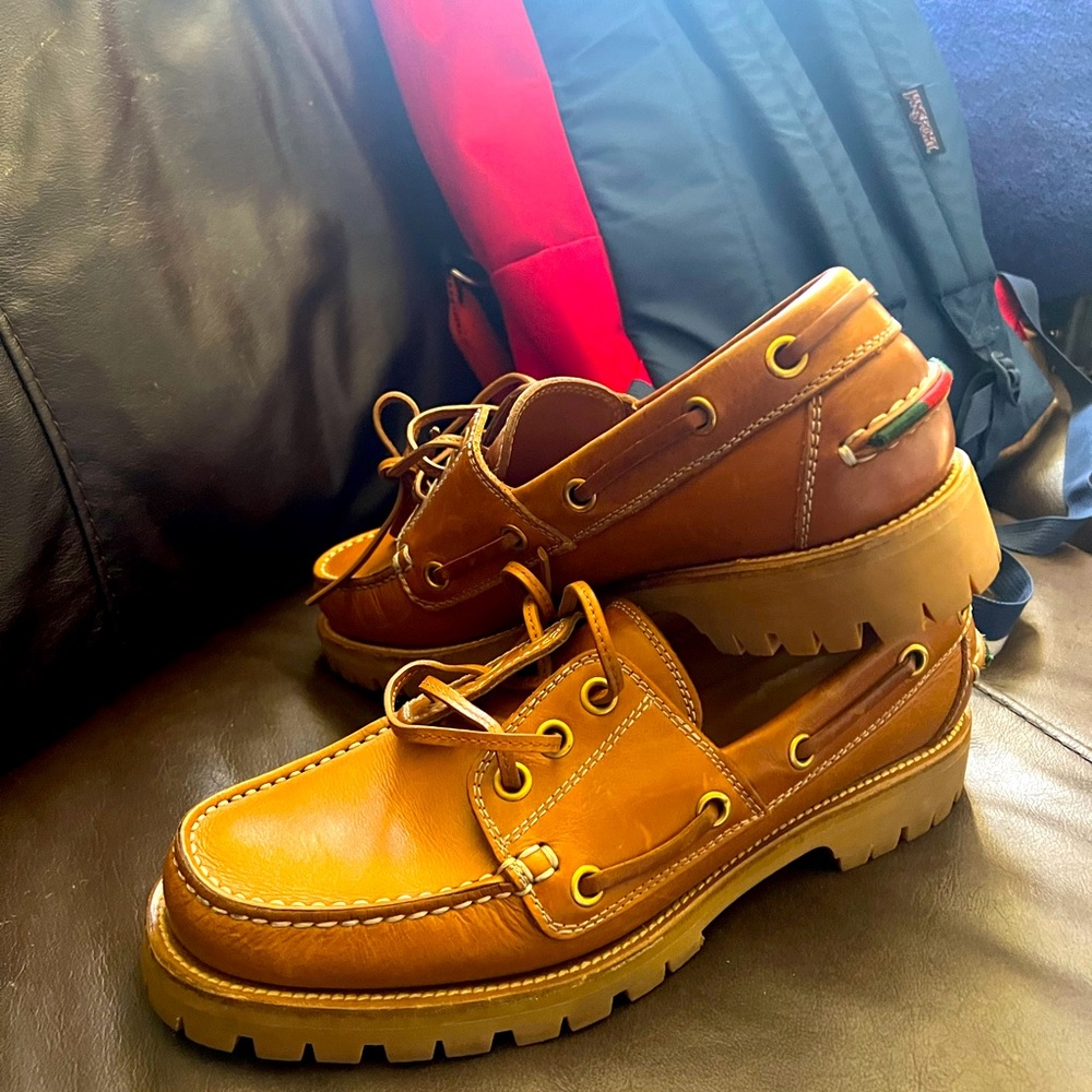 Gucci Pacific Leather Deck Shoes